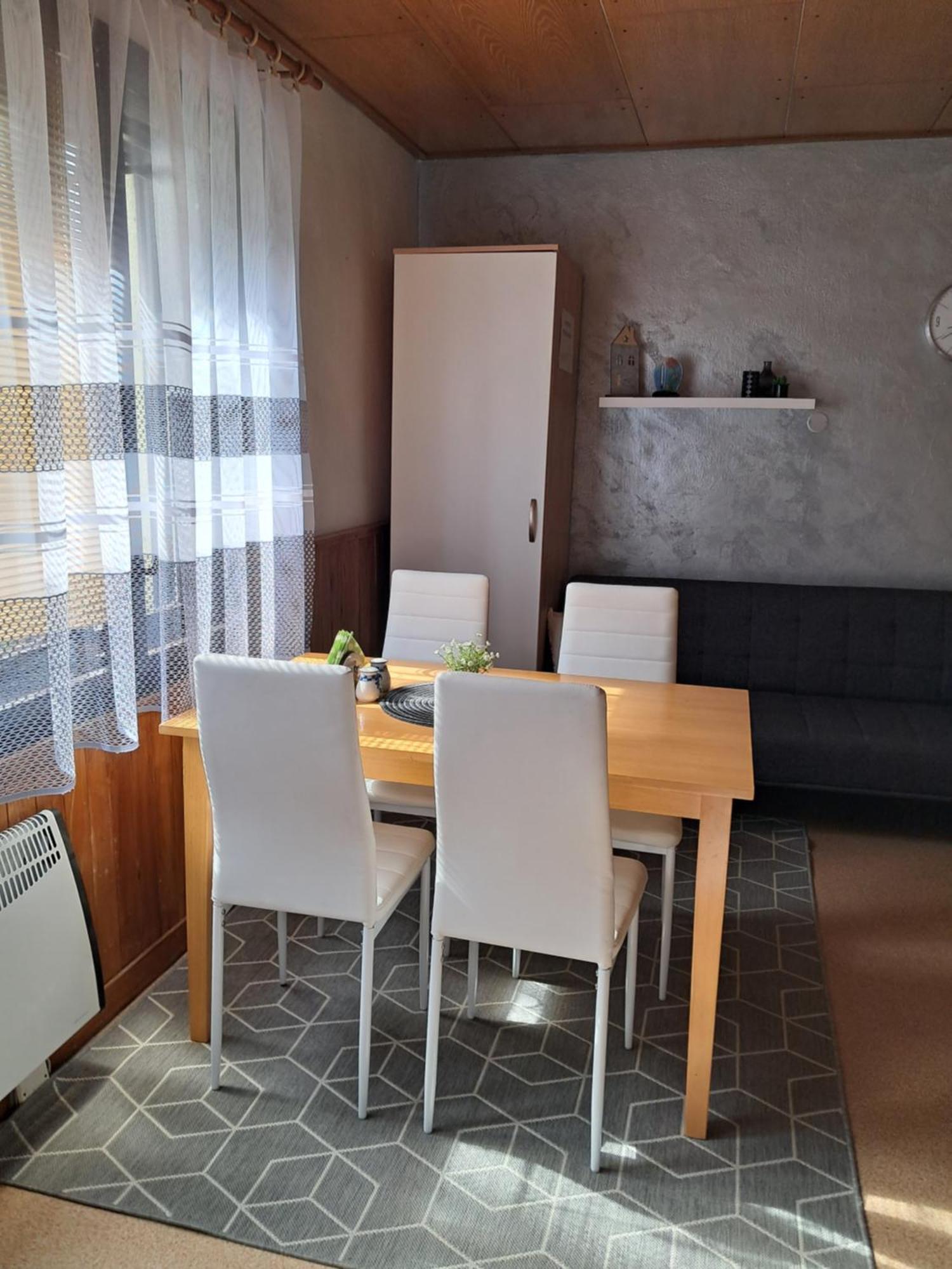 Ubytovani Nad Sklipkem Valtice Luaran gambar